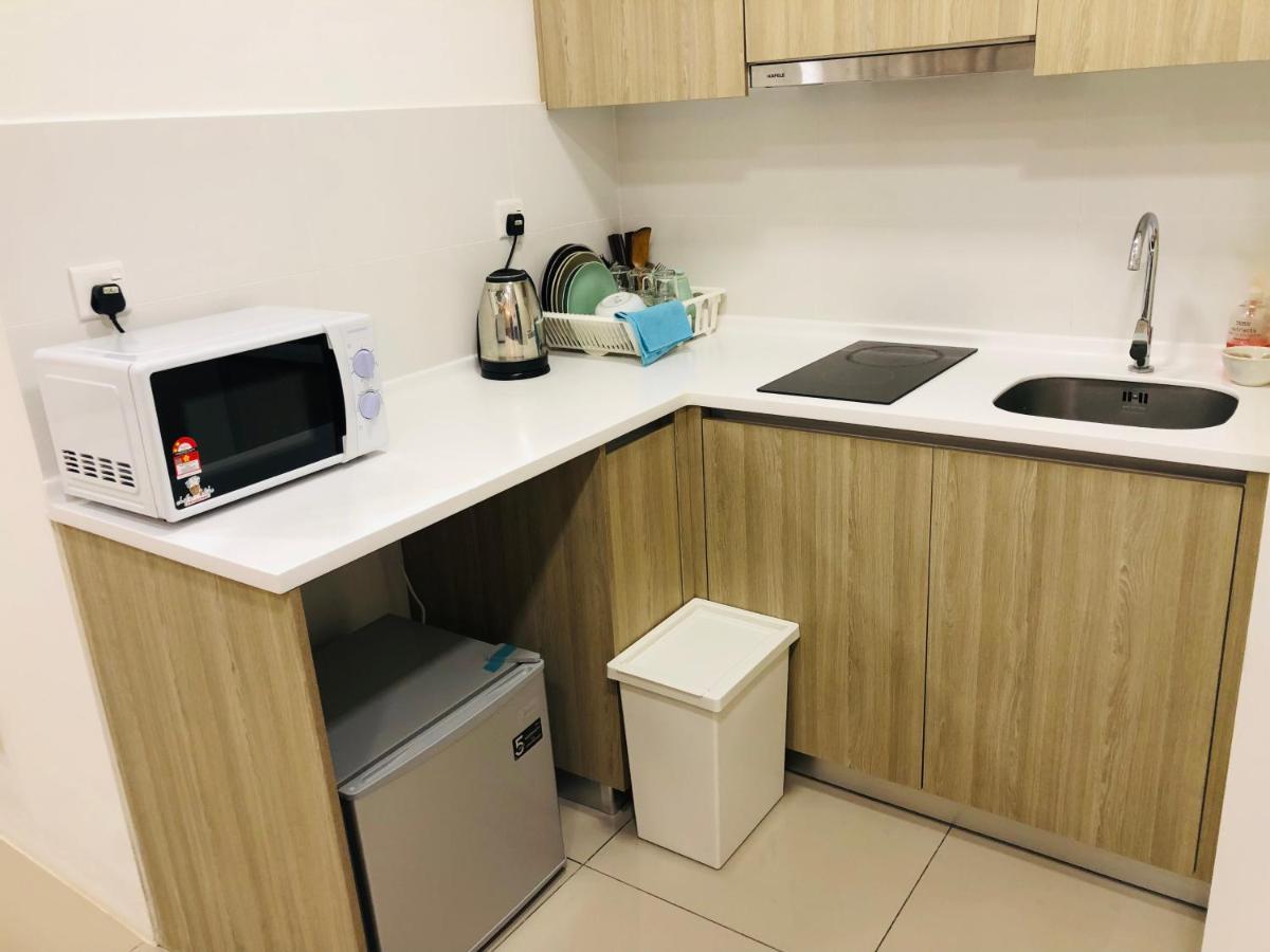 Tropicana 218 Macalister Netflix Seaview Georgetown